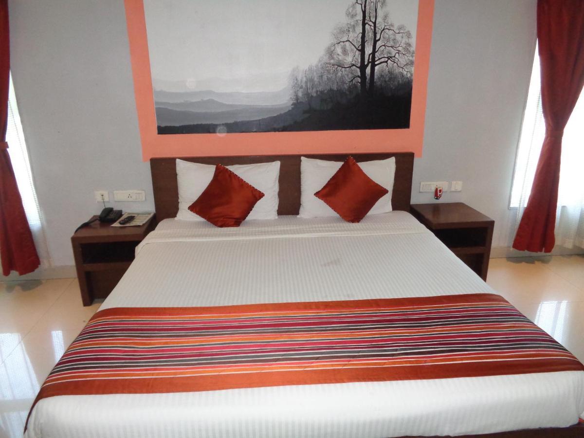 Orbit Hotel - Bagdogra Extérieur photo