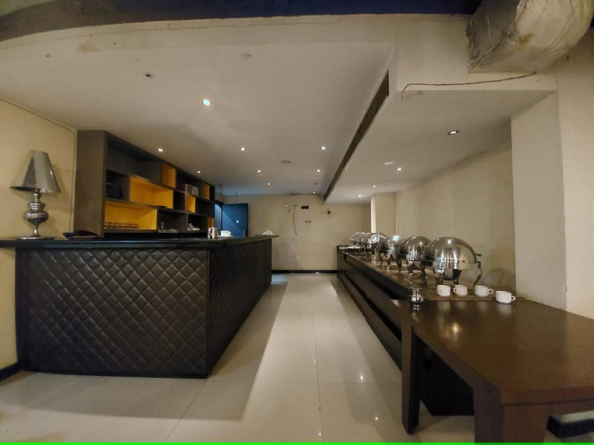 Orbit Hotel - Bagdogra Extérieur photo