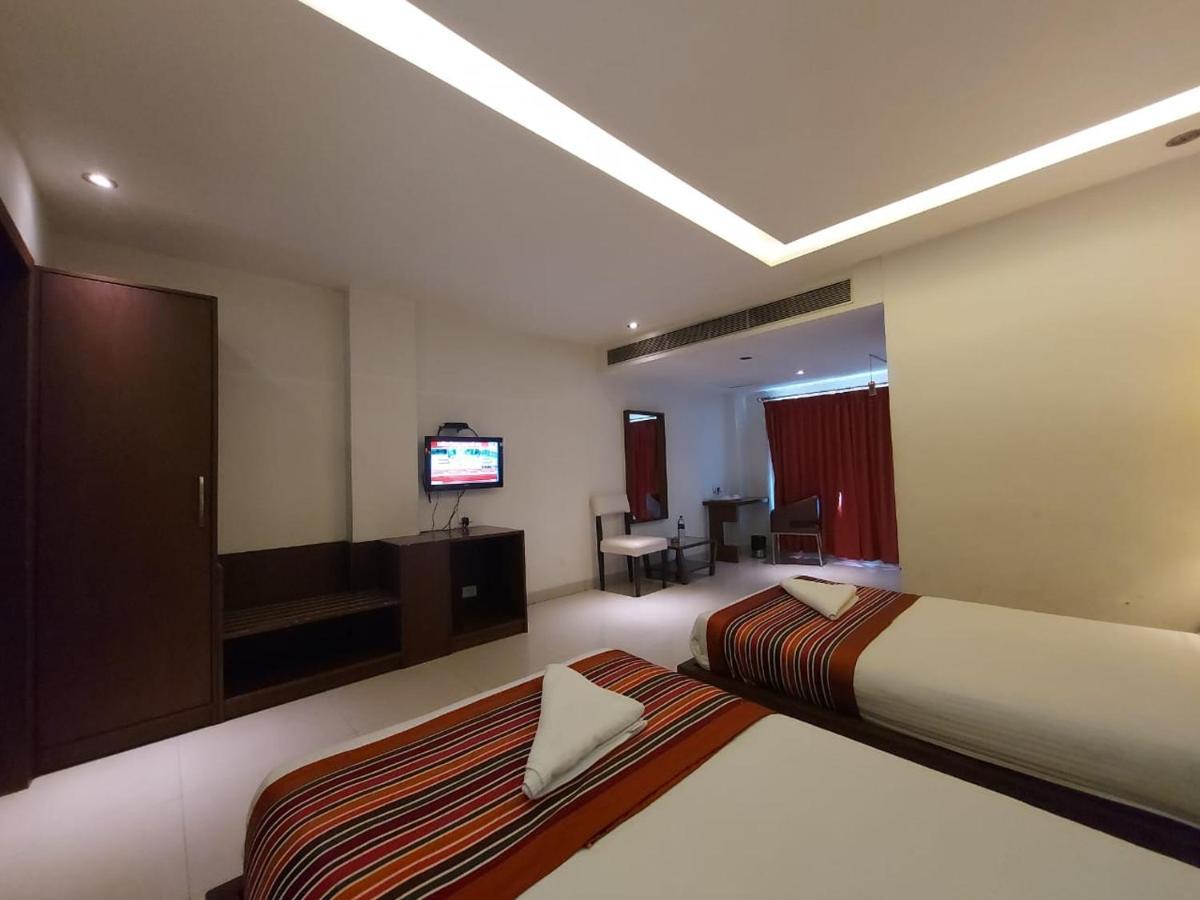 Orbit Hotel - Bagdogra Extérieur photo