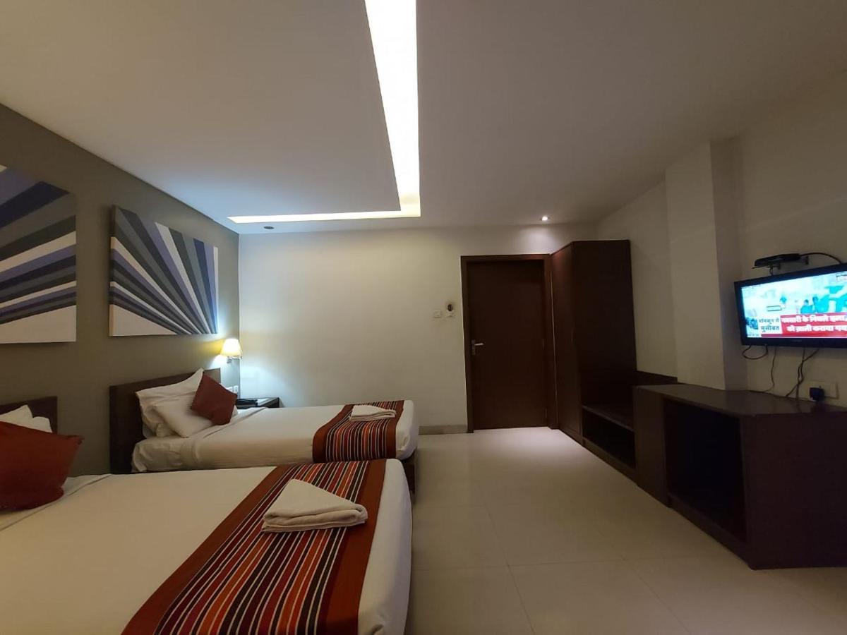 Orbit Hotel - Bagdogra Extérieur photo