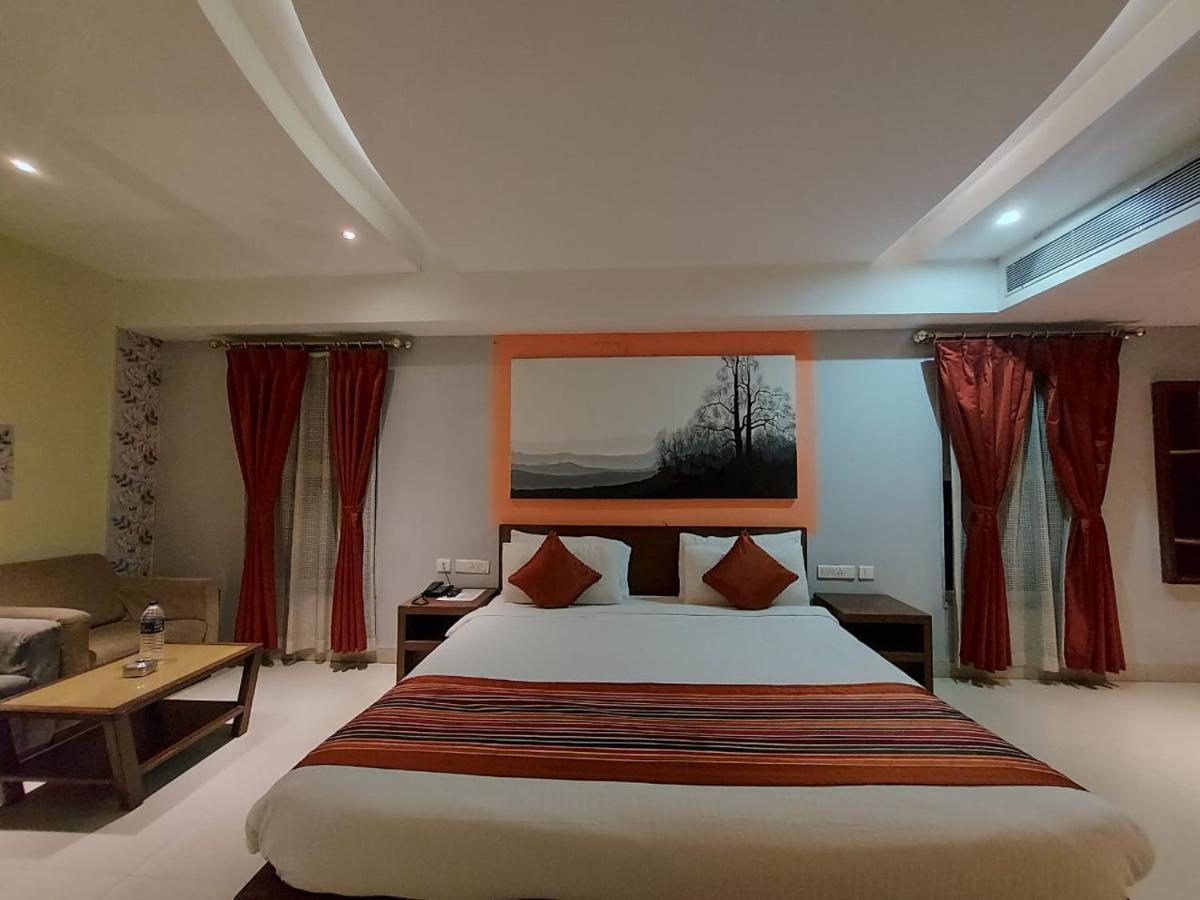 Orbit Hotel - Bagdogra Extérieur photo