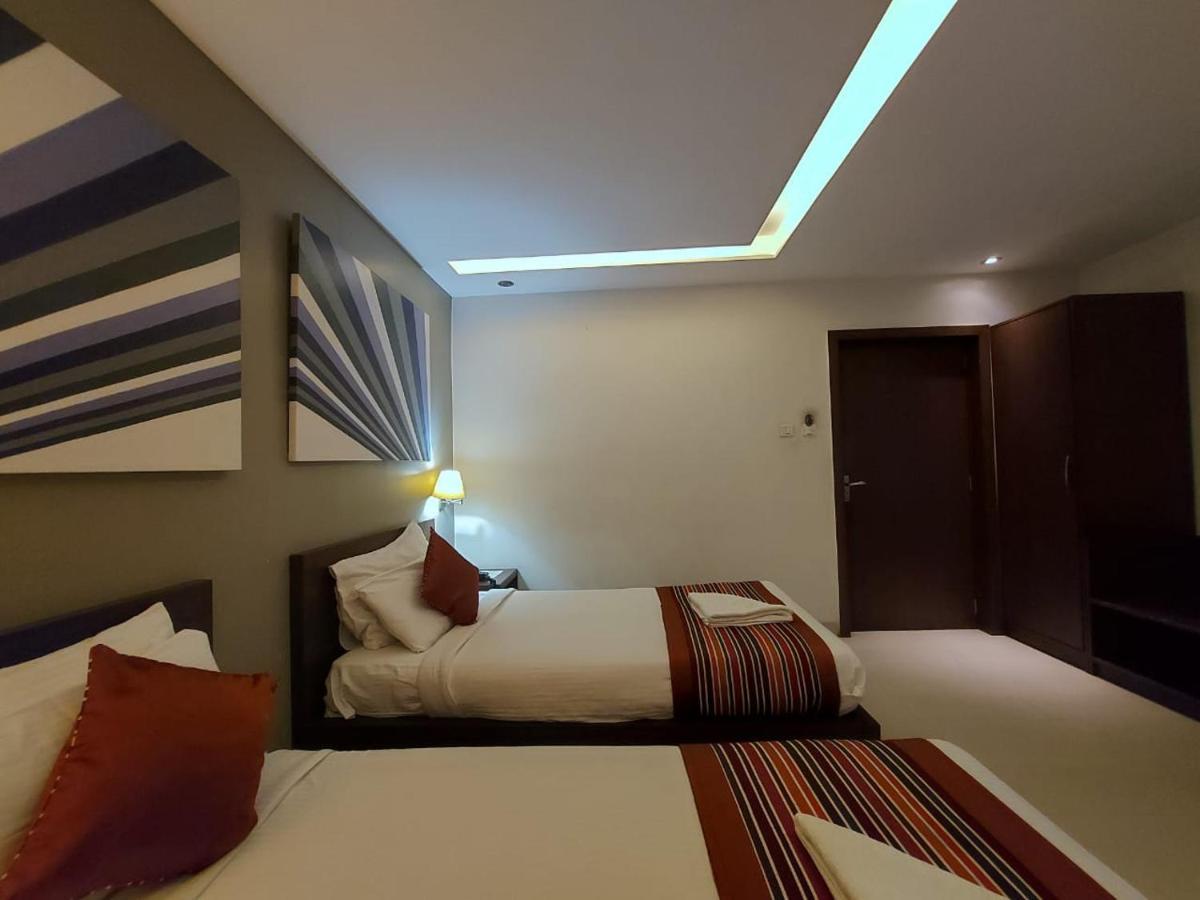 Orbit Hotel - Bagdogra Extérieur photo