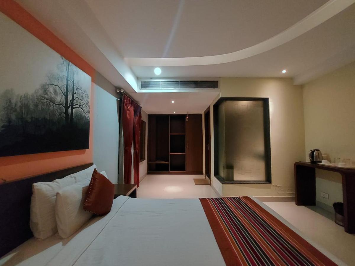 Orbit Hotel - Bagdogra Extérieur photo