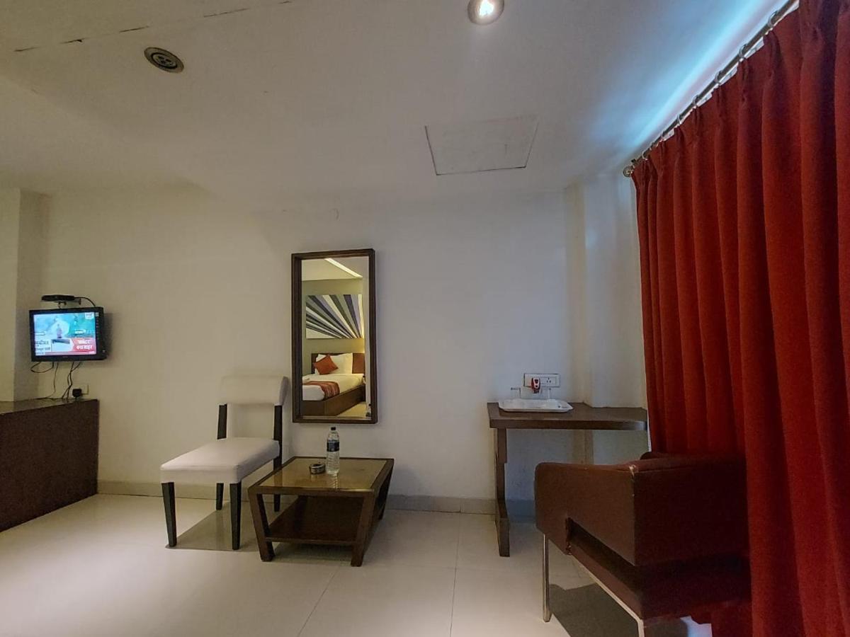 Orbit Hotel - Bagdogra Extérieur photo